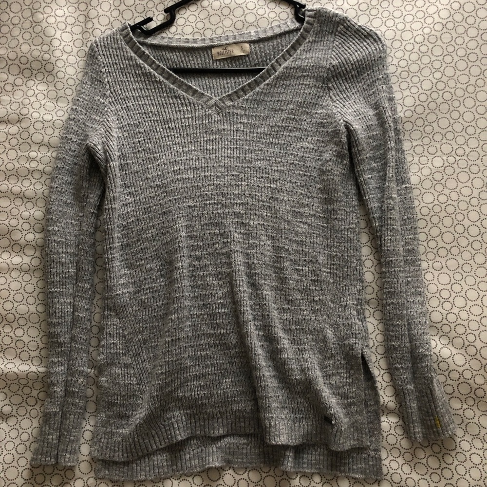 Hollister sweater